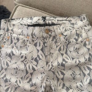 7 For All Mankind Gwenevere skinny black and cream floral pattern Jeans